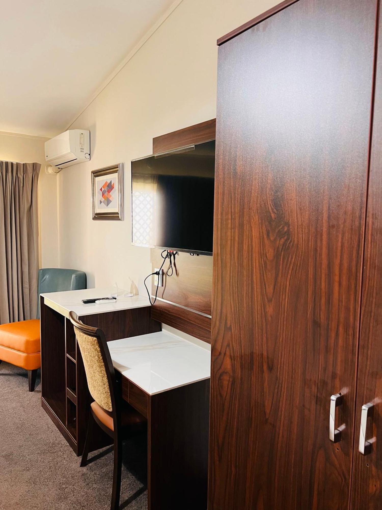 Auckland Airport Kiwi Motel Екстер'єр фото