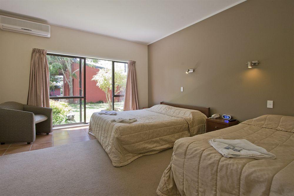 Auckland Airport Kiwi Motel Екстер'єр фото